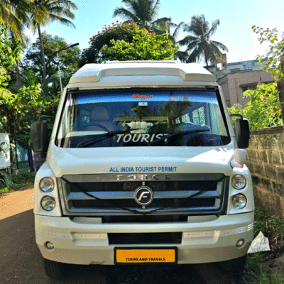 Tempo Traveller (26 + 1)